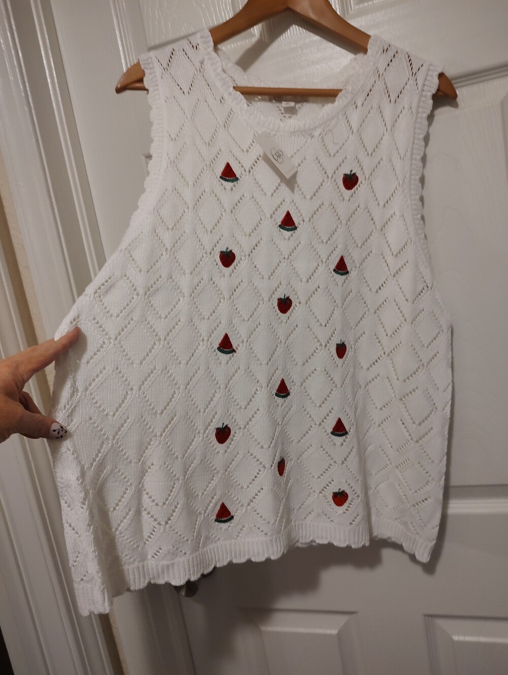 Cato White Knit Sleeveless Sweater Tank with Red Fruit Embroidery